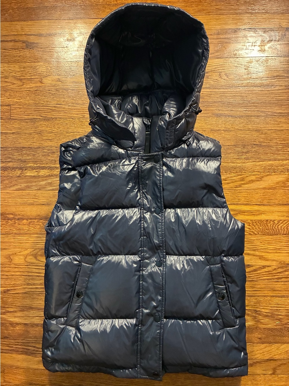 Quince Women’s Responsible Down Puffer Vest in Shiny Navy, Size Small